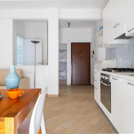 Delfino Blue Apartment Rapallo