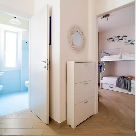 Delfino Blue Apartment Rapallo
